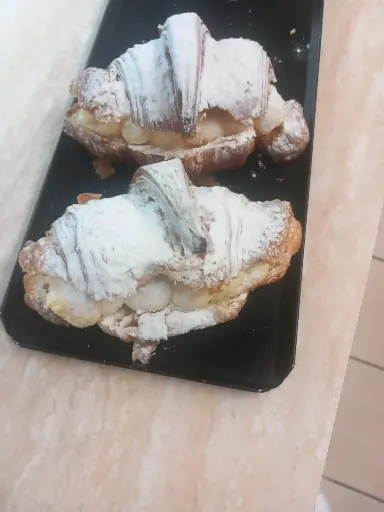 Croissant Crème
